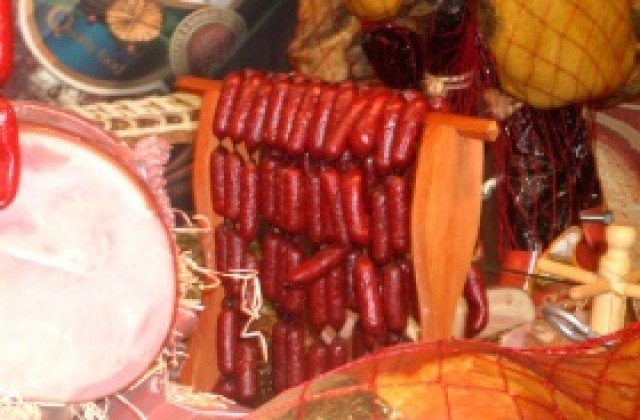 Пращат пробите от продуктите „Стара планина” със соя в лаборатория в ЕС