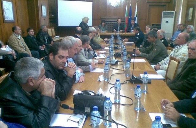 Всички готови за зимата, остава тя да дойде