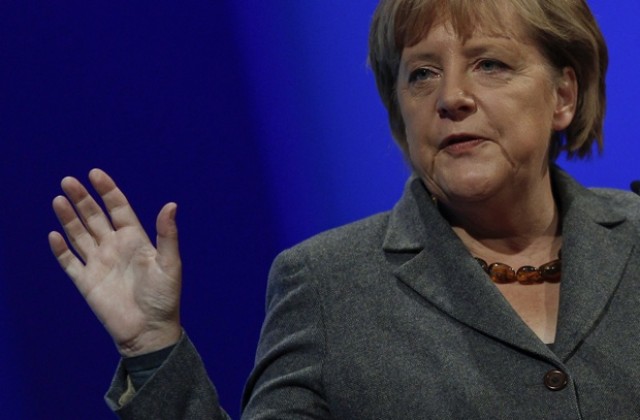 Меркел отново нажежи споровете за ролята на исляма и имиграцията