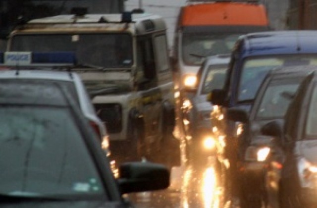 Катастрофа предизвика километрична опашка на входа на София