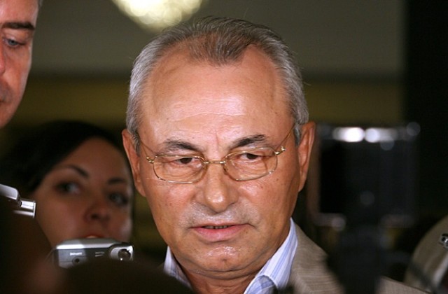 Доган не е влизал в конфликт на интереси за хонорара от „Цанков Камък”