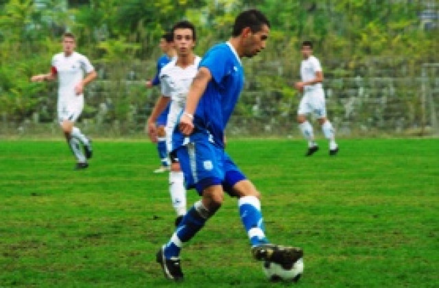 Черноморец и Славия не излъчиха победител в мача при юношите