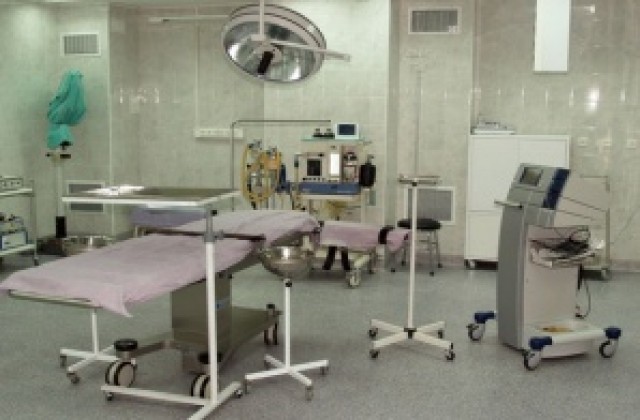 Уникална безкръвна операция извършиха в УМБАЛ „Свети Георги”