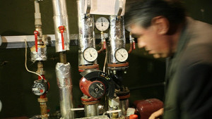 Авария остави части от София без топла вода