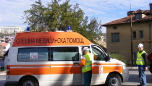 Дядо и дете пострадаха при две катастрофи