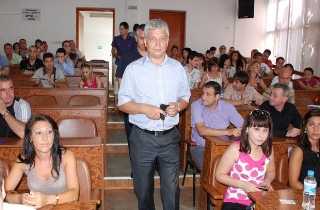 Шефът на Митница Свиленград поиска да е редови служител