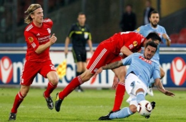 Пелето с час игра за Стяуа, Ливърпул пак се мъчи