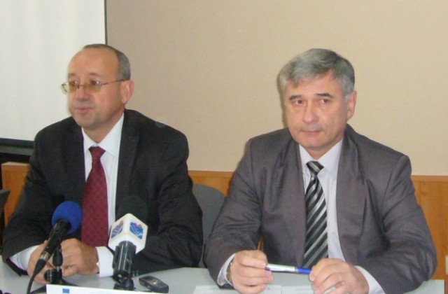 Нарушават трудовото законодателство и в светлия сектор на икономиката