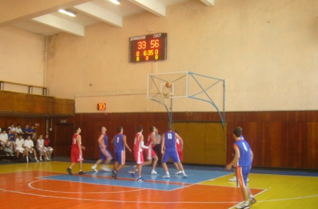 Кадетите на баскетболният Велбъжд 2002 победиха и загубиха от Пирин