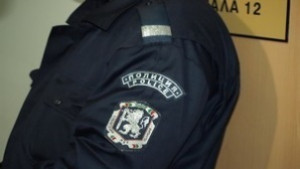 30 полицаи излязоха на протест във Варна