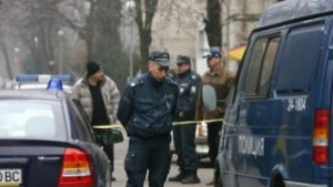 Младеж предложи 10 лв на катаджии