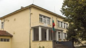 Осигуриха дърва за училищата в Силистранско