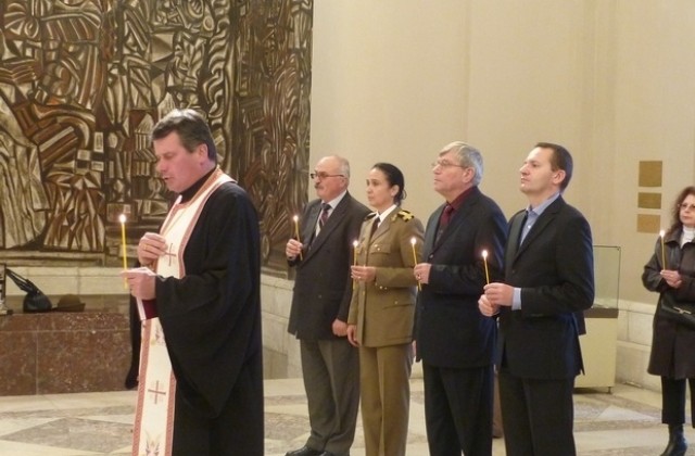 Румънският посланик отбеляза Деня на румънската армия в Плевен