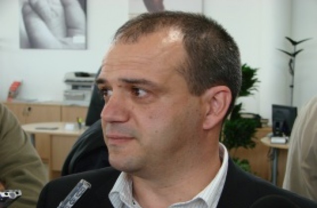Трифон Попов: Искрата тръгна от Левски, няма проблем да викаме чужди съдии