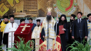 Митрополит Николай в храма Св Димитър на Димитровград за Димитровден