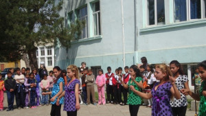 Комисия търси причините за противообществени прояви на учениците