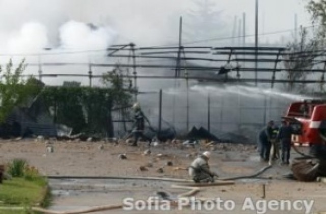Пожар изпепели бали със слама, люцерна и овес