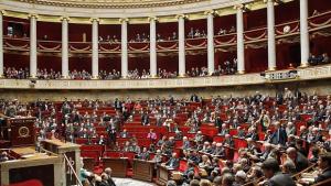 Френският парламент одобри повисока минимална възраст за пенсия