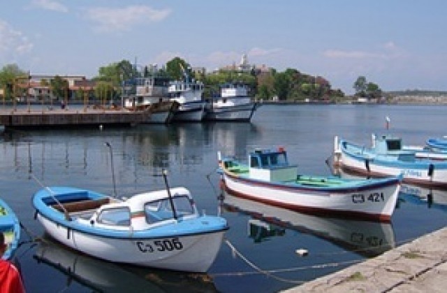 Рибарски пристанища ще се ремонтират с европари