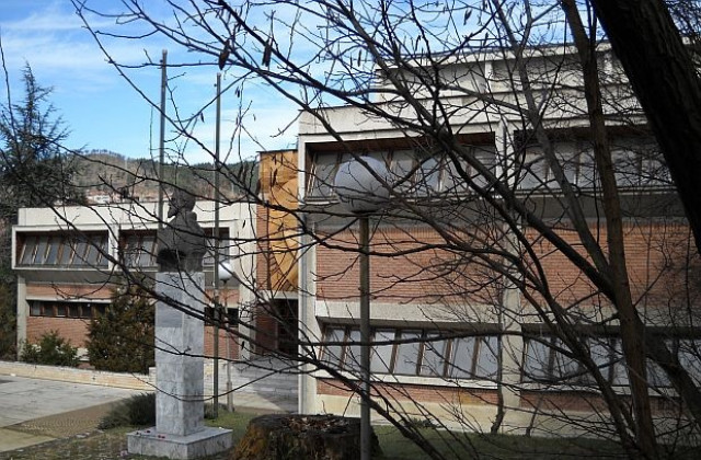 Награждават будители в Благоевград