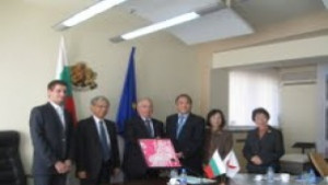 От асоциация ХирошимаБългария посетиха Казанлък