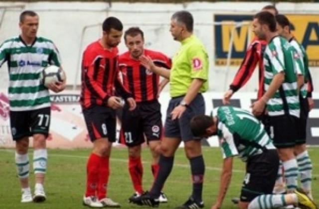 Черно море: Антон Генов ни ощети в 14 ситуации