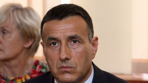 КЗП санкционира хранителен магазин за двойни цени