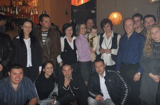 Над 30 млади социалисти се срещнаха с Корнелия Нинова