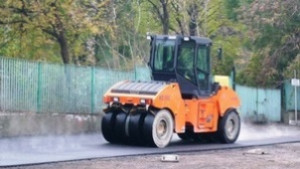 Ремонтите за подобряване на средата в Ловеч продължават