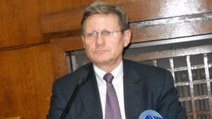 Мистър Шокова терапия Покъсно пенсиониране Правилно