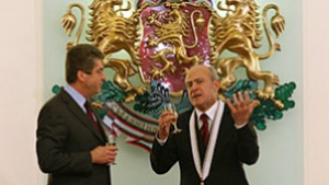 Цигуларят Минчо Минчев получи орден Стара планина