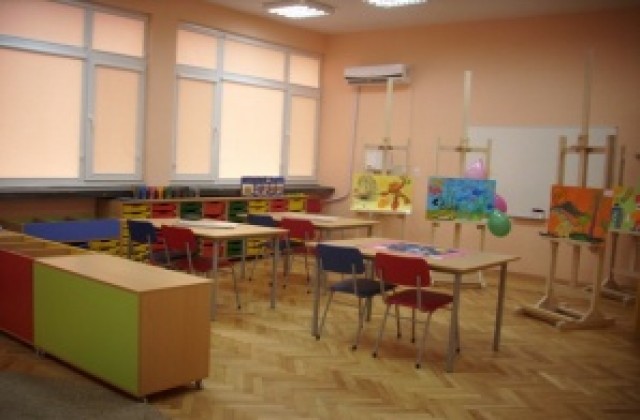 Откриха филиал към Дневния център за деца с увреждания в Свищов