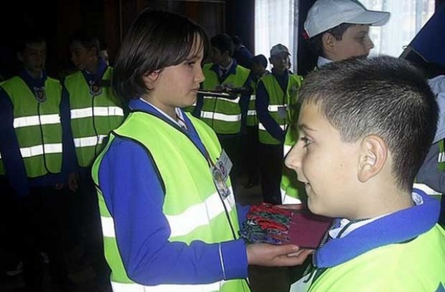 Приеха нови членове в Детската полицейска академия