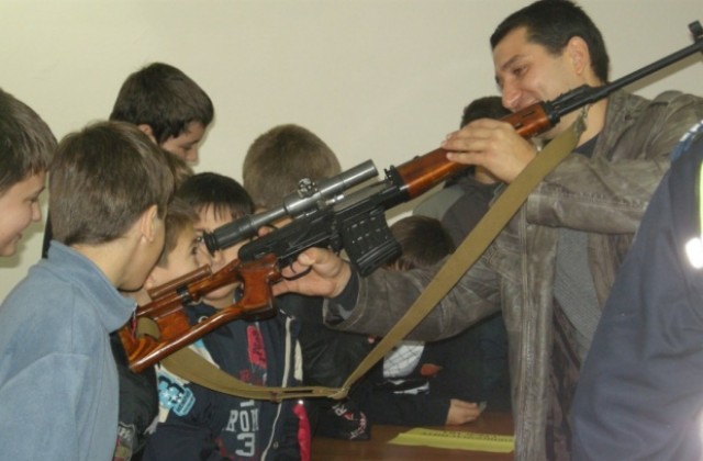 Полицията отвори врати за децата на Силистра