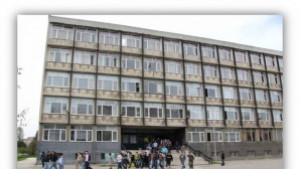 Калпав ток извади от строя гимназията по електротехника