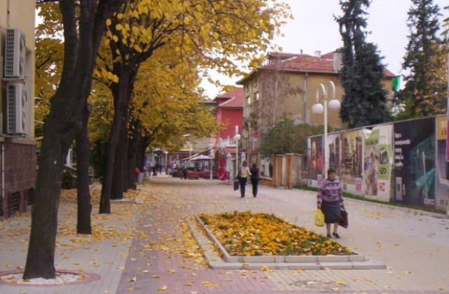 Казанлък, ноември 2010: Градът / без секса/