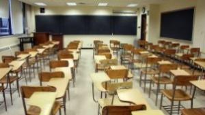 Шест малки училища пред фалит общината ги спасява с дофинансиране