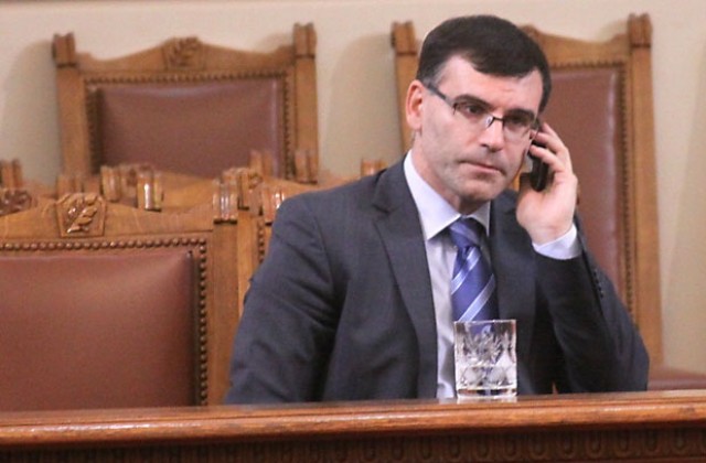 Дянков: Гордея се с бюджет 2011