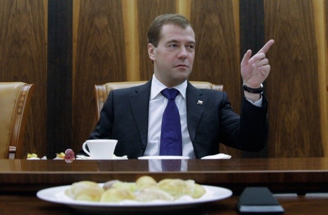 Медведев отдавна е разбрал кой е издал 10-те руски шпиони в САЩ