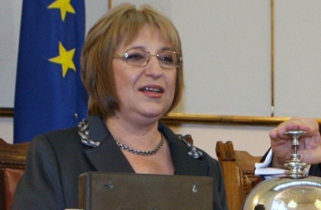 Председателят на парламента Цецка Цачева ще има приемен ден в Плевен