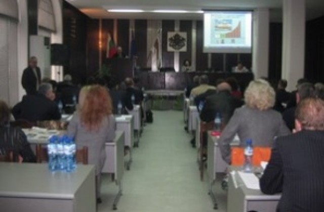 Сесия на Общинския съвет в Сливен