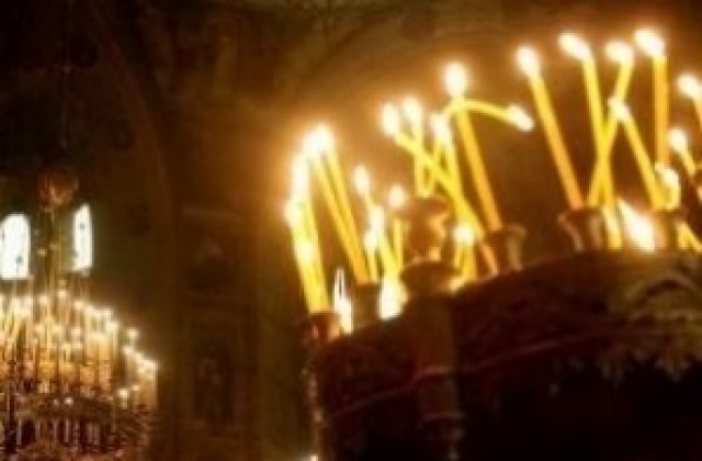 Започват Коледните пости