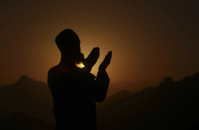 Мюсюлманите празнуват Курбан Байрам