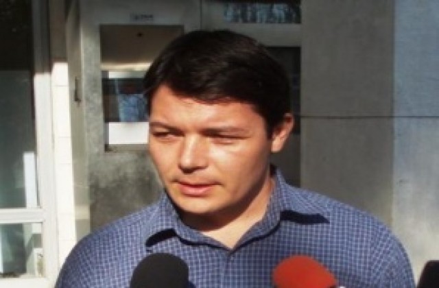 Задържан е данъчен служител за фалшифициране на документи в Силистра