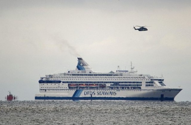 Пожар избухна на датски ферибот с 640 души на борда