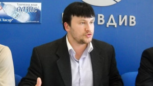 Заляха с киселина колата на председателя на Асоциацията на българския