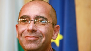 Здравният министър ще открие реновирано отделение в Терапията