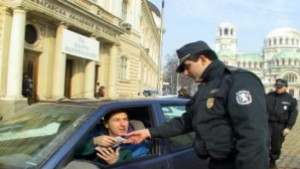 Задържаха четирима при спецоперация на полицията