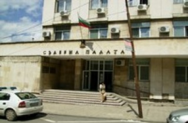 Арестуваният синдик е трябвало да продаде на търг машини на фирмата