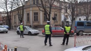 Гол труп на мъж открит по Света гора